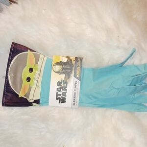 STAR WARS' THE MANDALORIAN LATEX CLEANING GLOVES FEATURES GROGU/ CHILD/BABY YODA